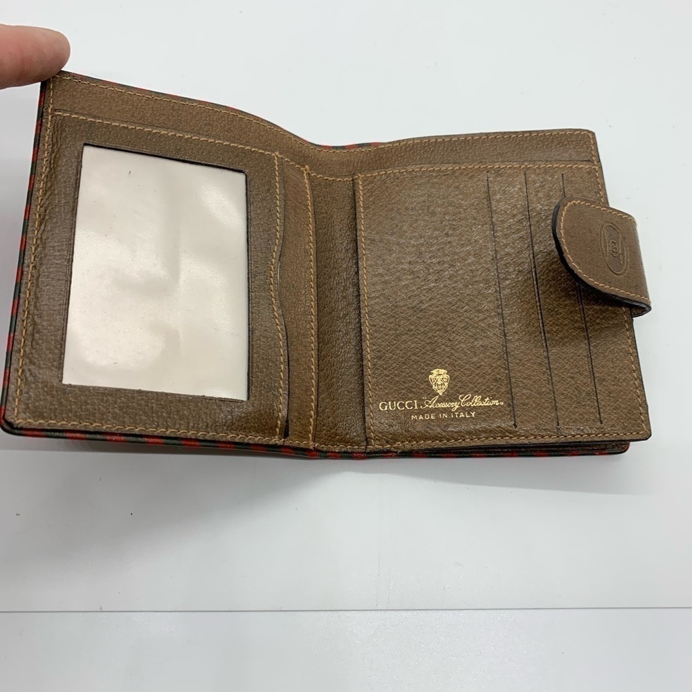 Vintage~ Gucci Wallet ~ GG Authentic  Womens​​​​​​​​​​​​​​​​​​​​​​​​​​ - Picture 10 of 10